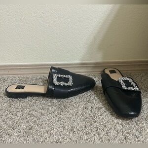 White House Black Market Buckle Mule Flats Rhinestone Maryana Wedding Size 9